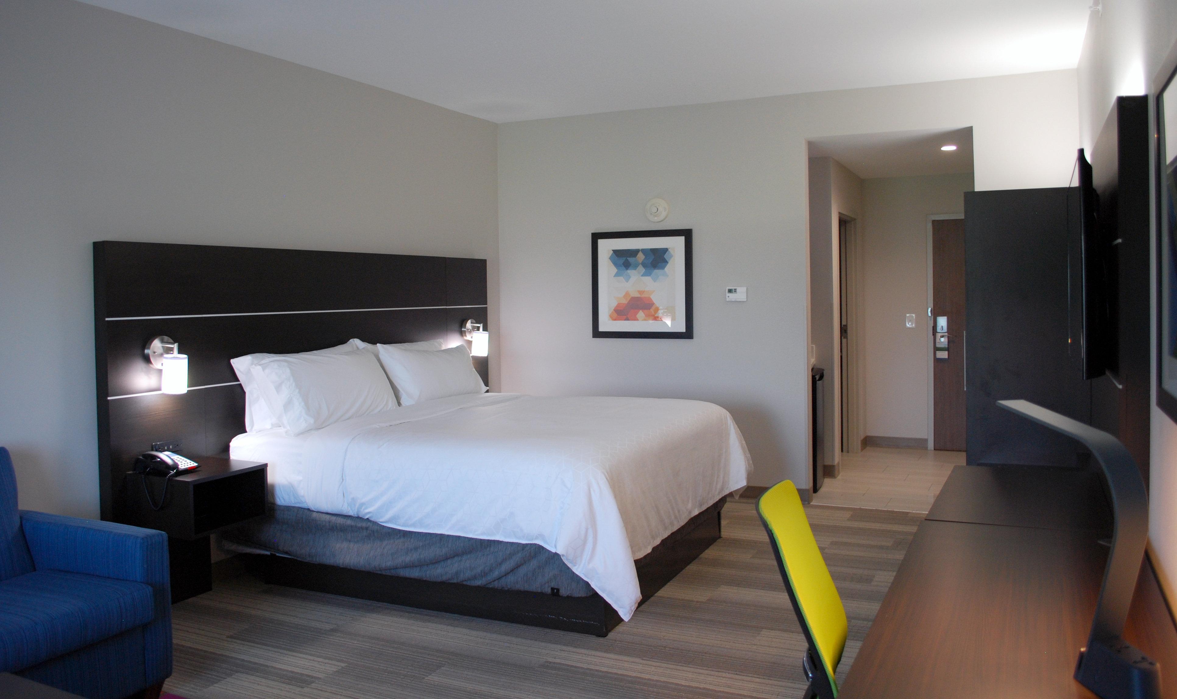 Holiday Inn Express & Suites White Hall By Ihg Exterior photo